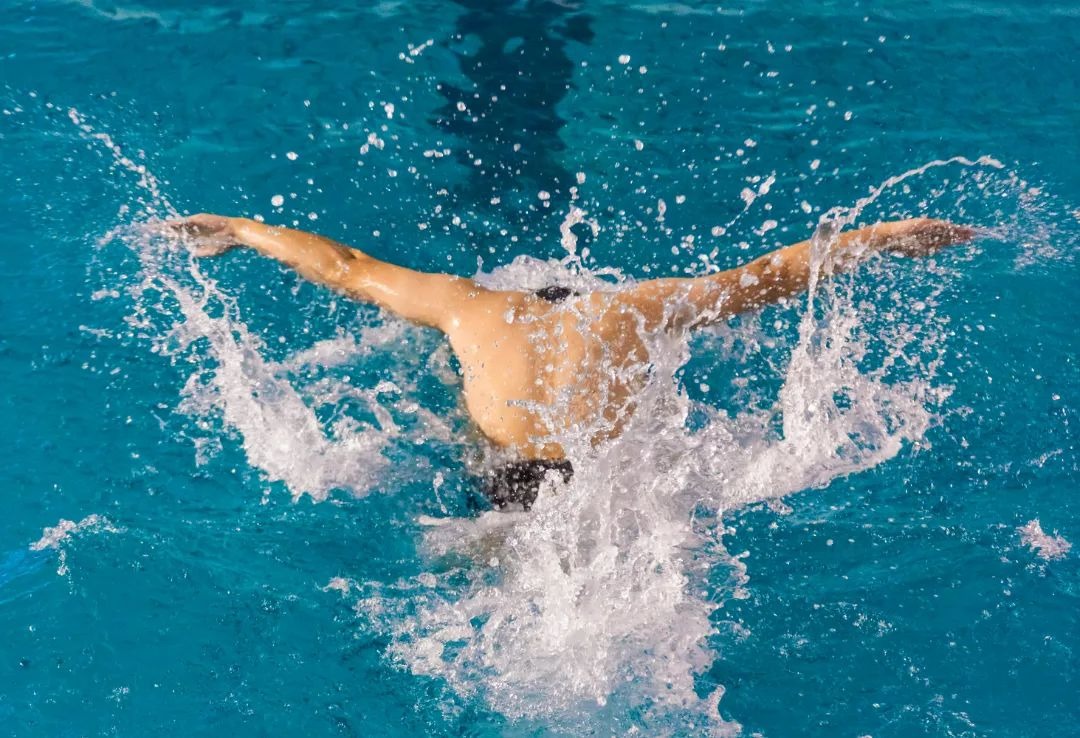 审查通过！世体：欧足联批准诺坎普举办本赛季欧冠赛事